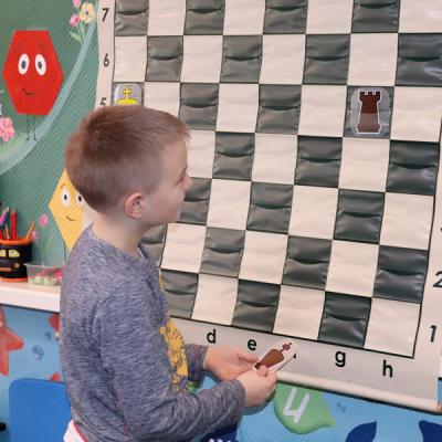 Шахматы в детском клубе Сказка Москва